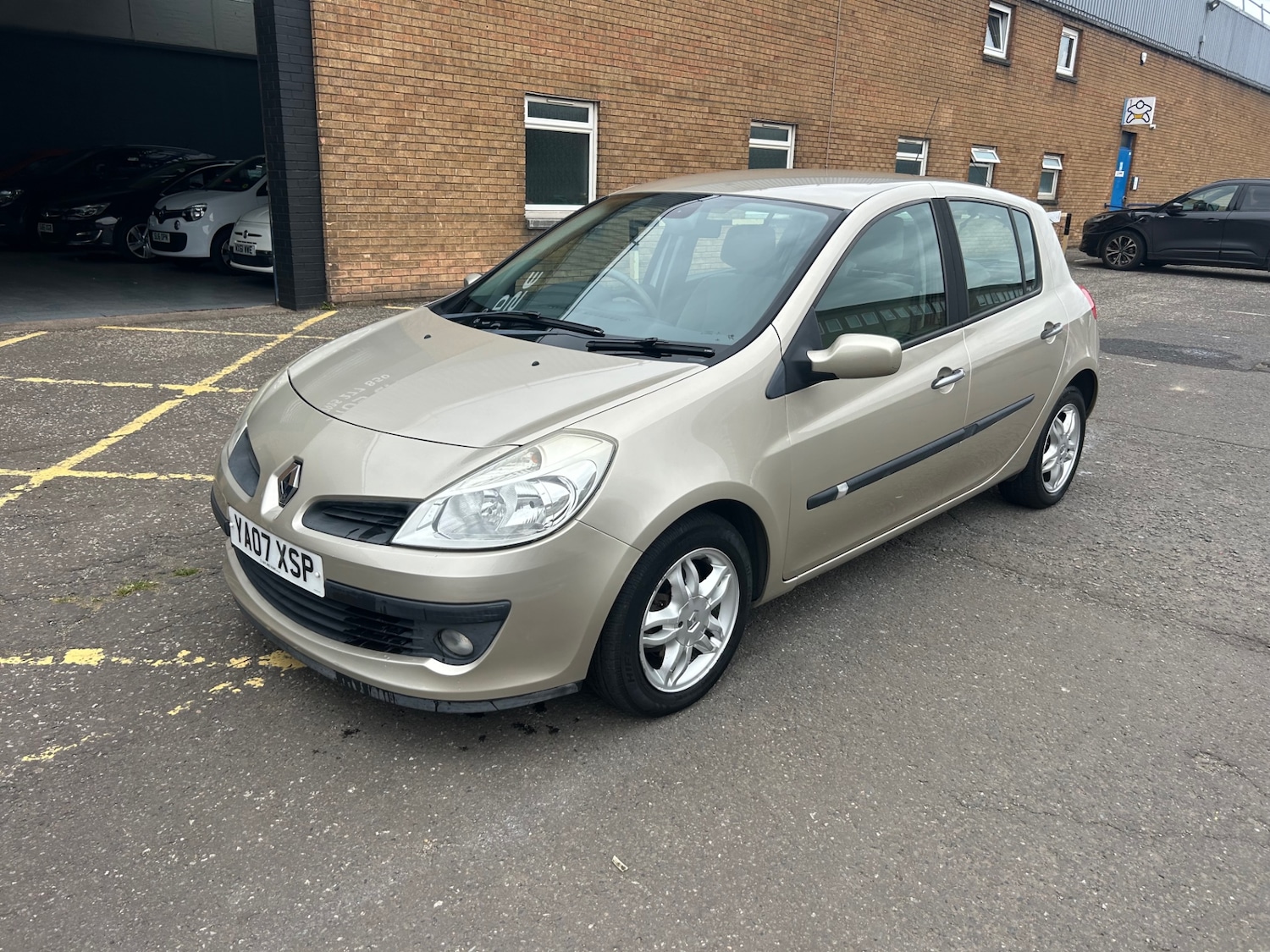 Used Renault Clio 2007 for sale - 76044737: Photo 6