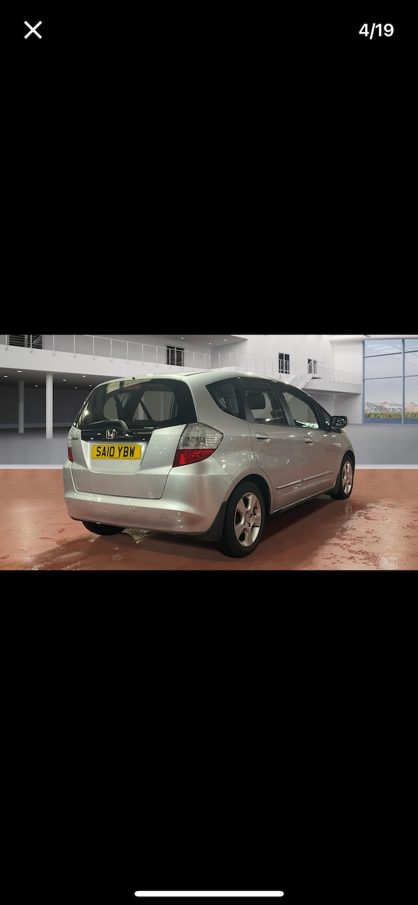 Used Honda Jazz 2010 for sale - 76268664: Photo 5