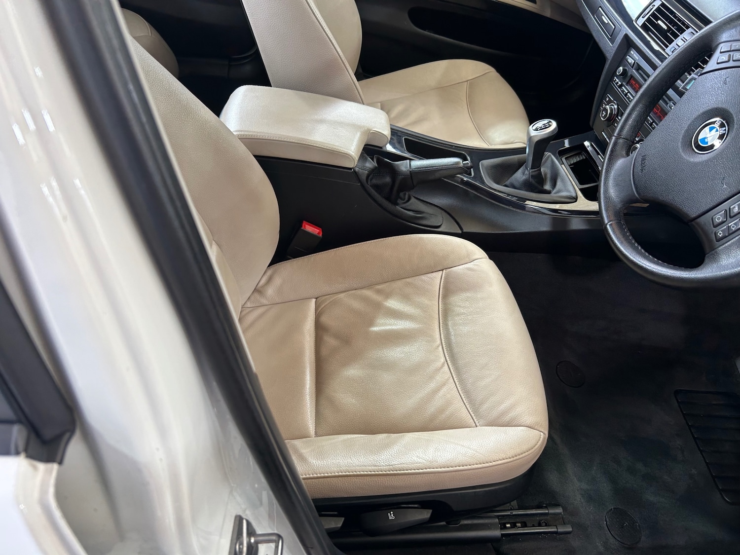 Used BMW 3 Series 2011 for sale - 77834505: Photo 9