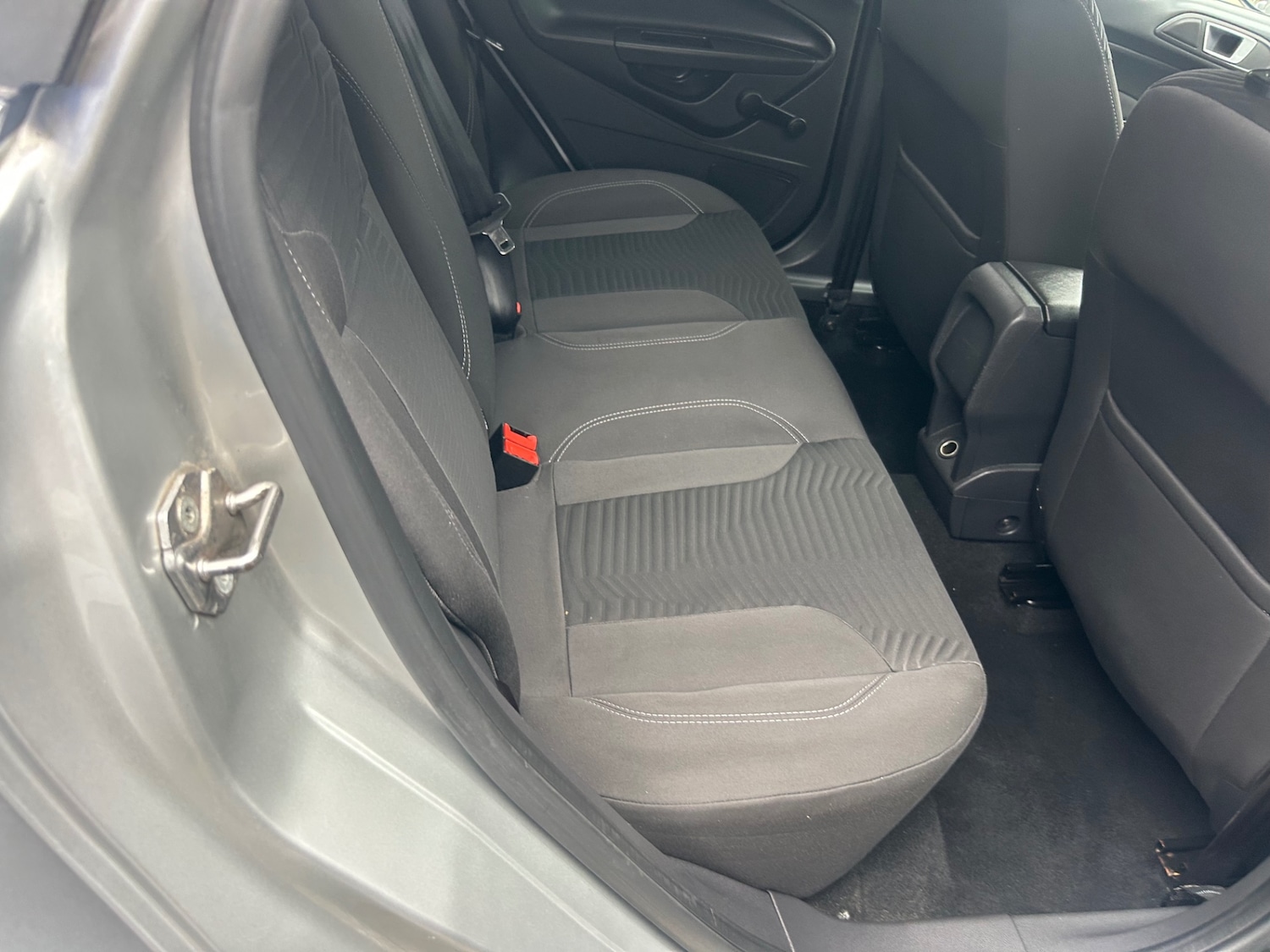 Used Ford Fiesta 2013 for sale - 77609677: Photo 10