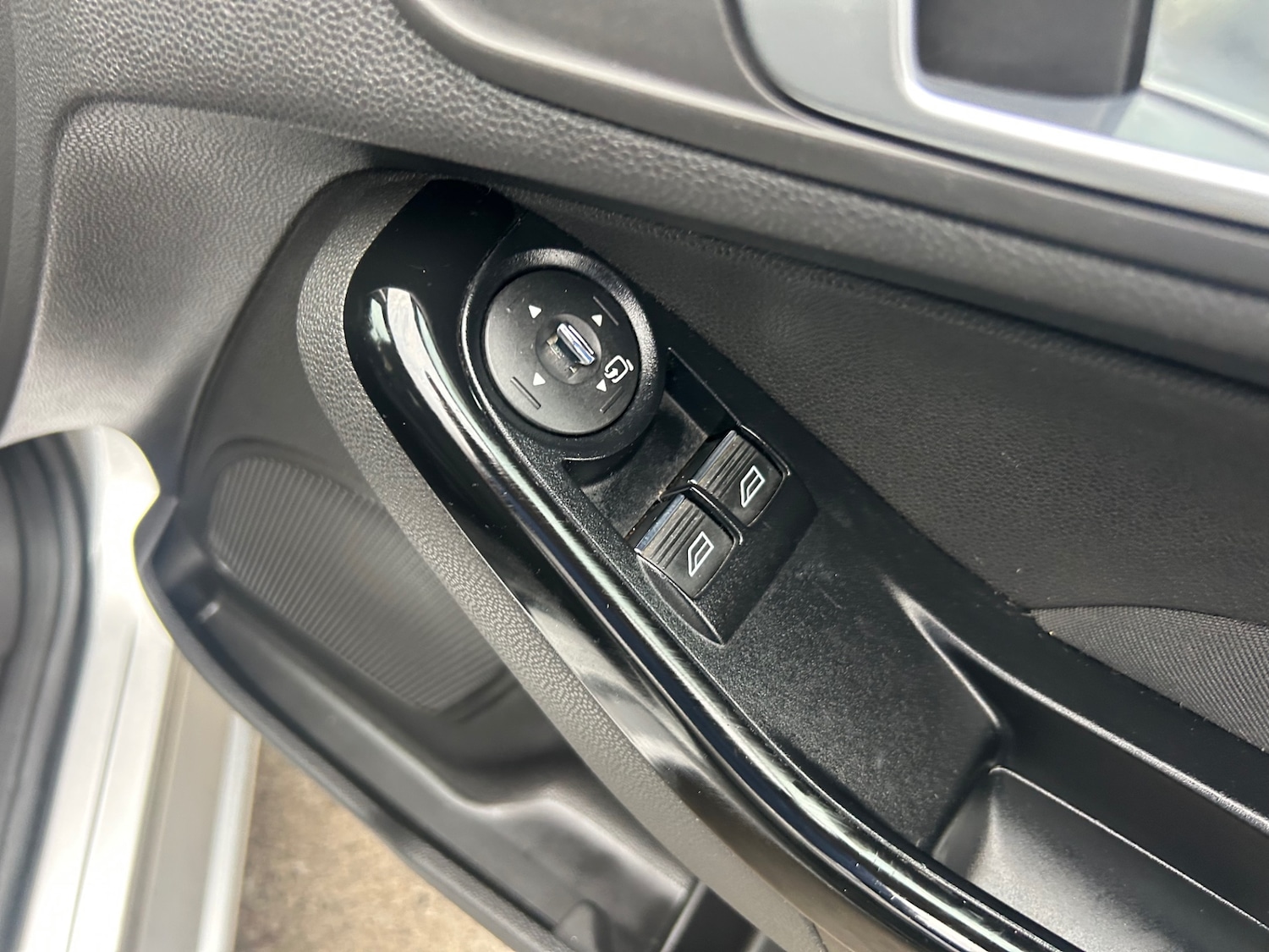 Used Ford Fiesta 2013 for sale - 77609677: Photo 17