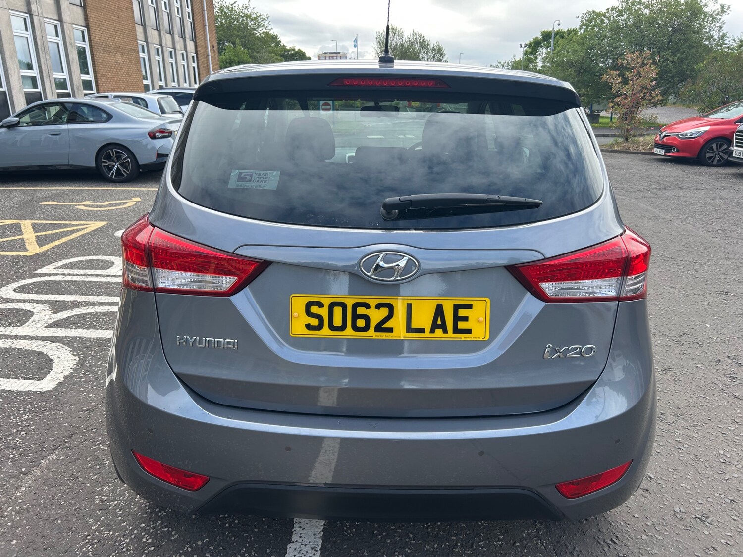 Vehicle 4