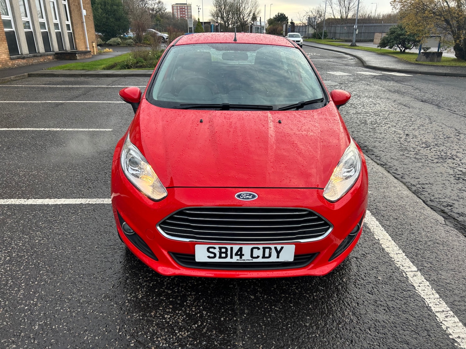 Used Ford Fiesta 2014 for sale - 76627414: Photo 2