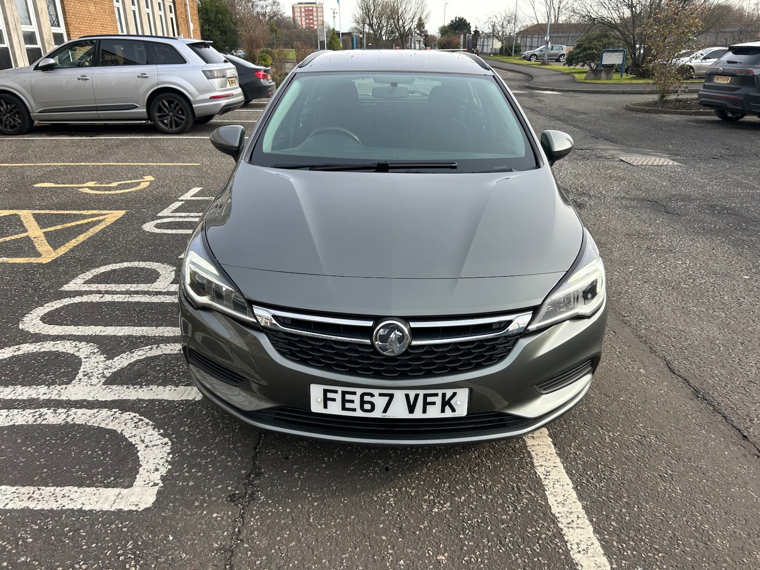 Used Vauxhall Astra 2017 for sale - 77493135: Photo 2
