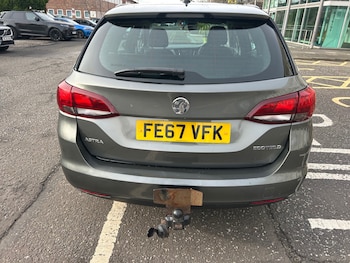 Used Vauxhall Astra 2017 for sale - 77493135: Photo