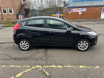 Used Ford Fiesta 2011 for sale - 77572671: Photo