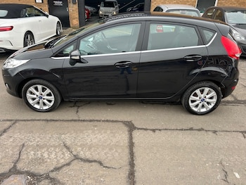 Used Ford Fiesta 2011 for sale - 77572671: Photo