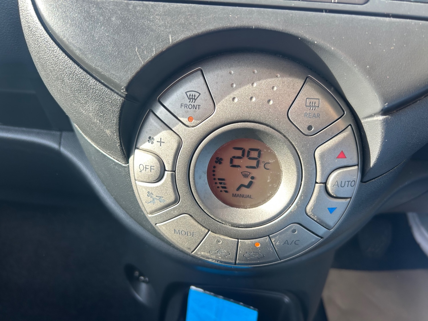 Used Nissan Micra 2011 for sale - 76322135: Photo 15