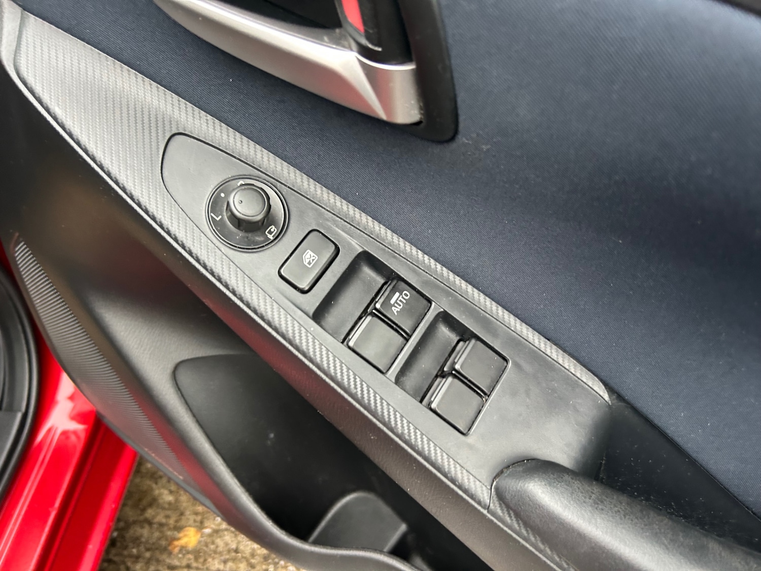 Used Mazda Mazda2 2015 for sale - 76532247: Photo 13