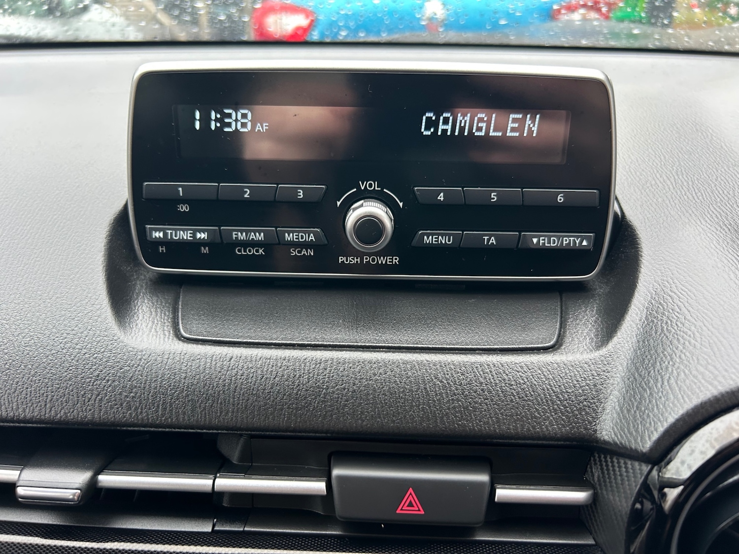 Used Mazda Mazda2 2015 for sale - 76532247: Photo 15