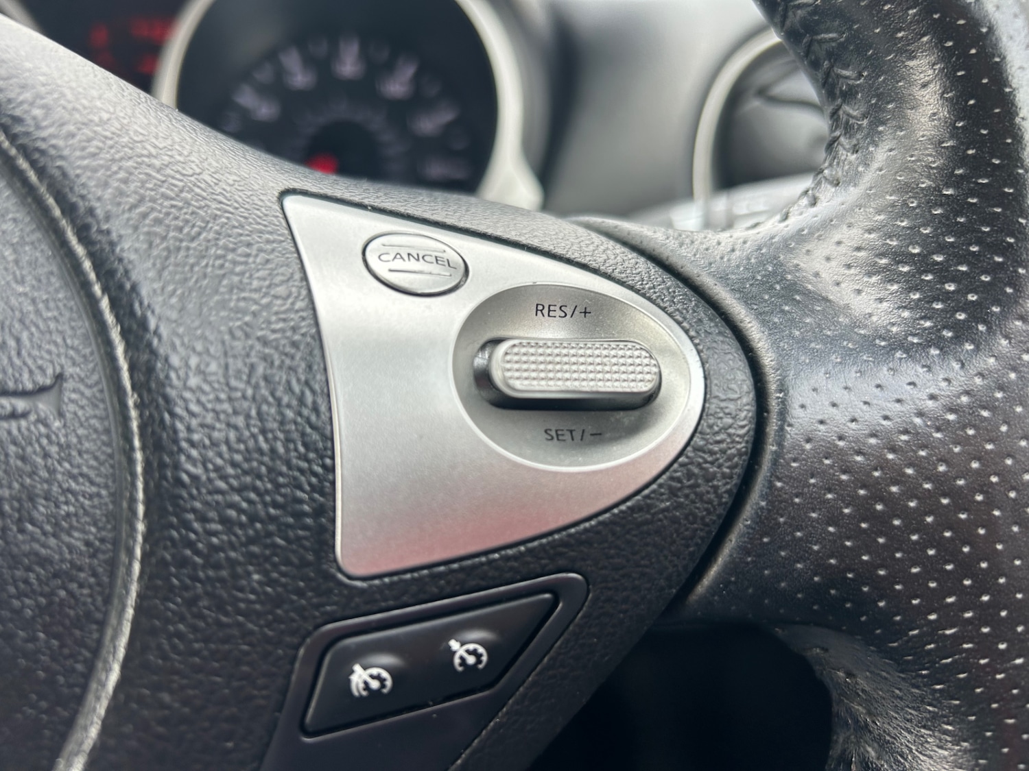 Used Nissan Juke 2013 for sale - 78210304: Photo 16