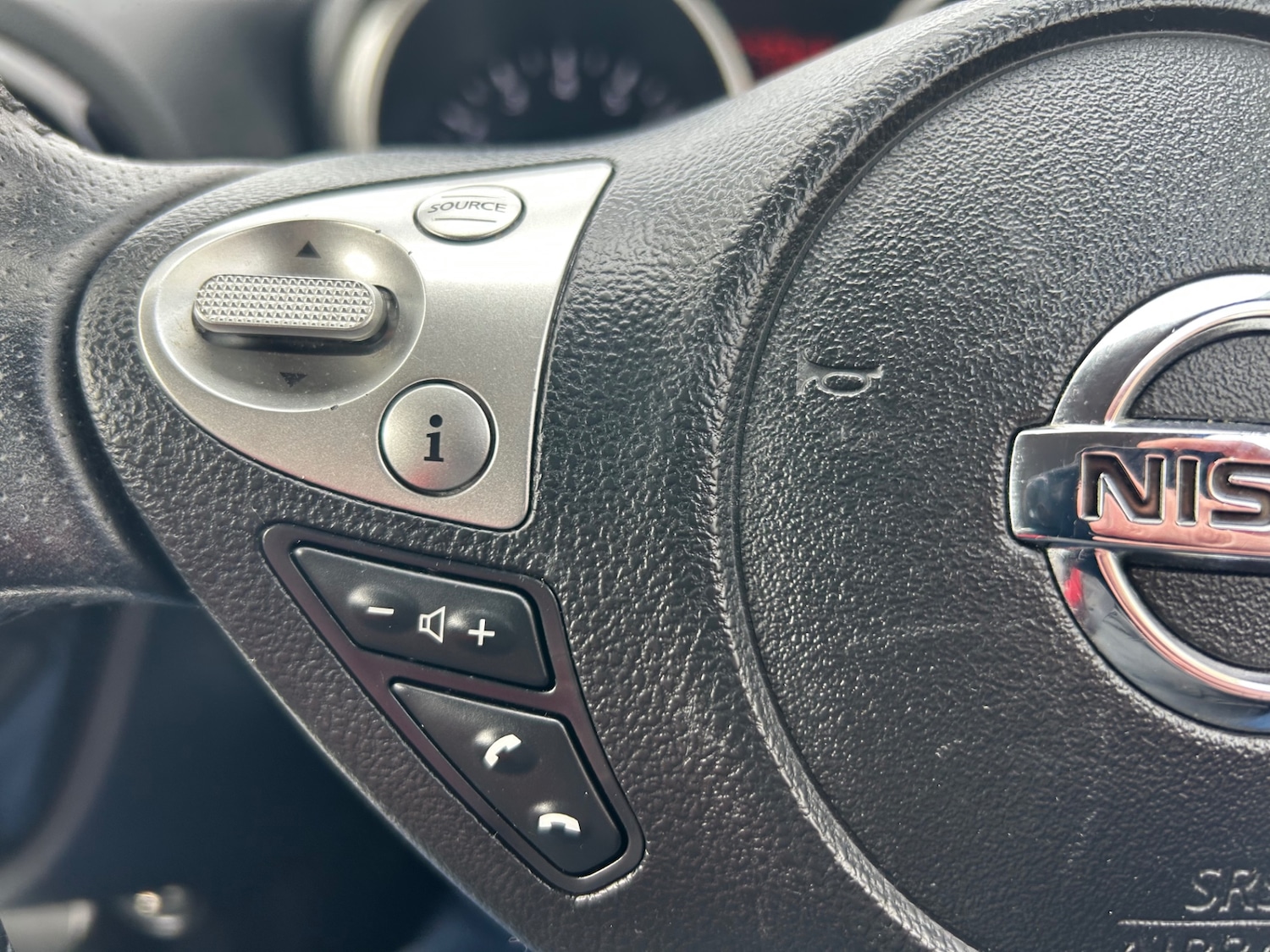 Used Nissan Juke 2013 for sale - 78210304: Photo 19