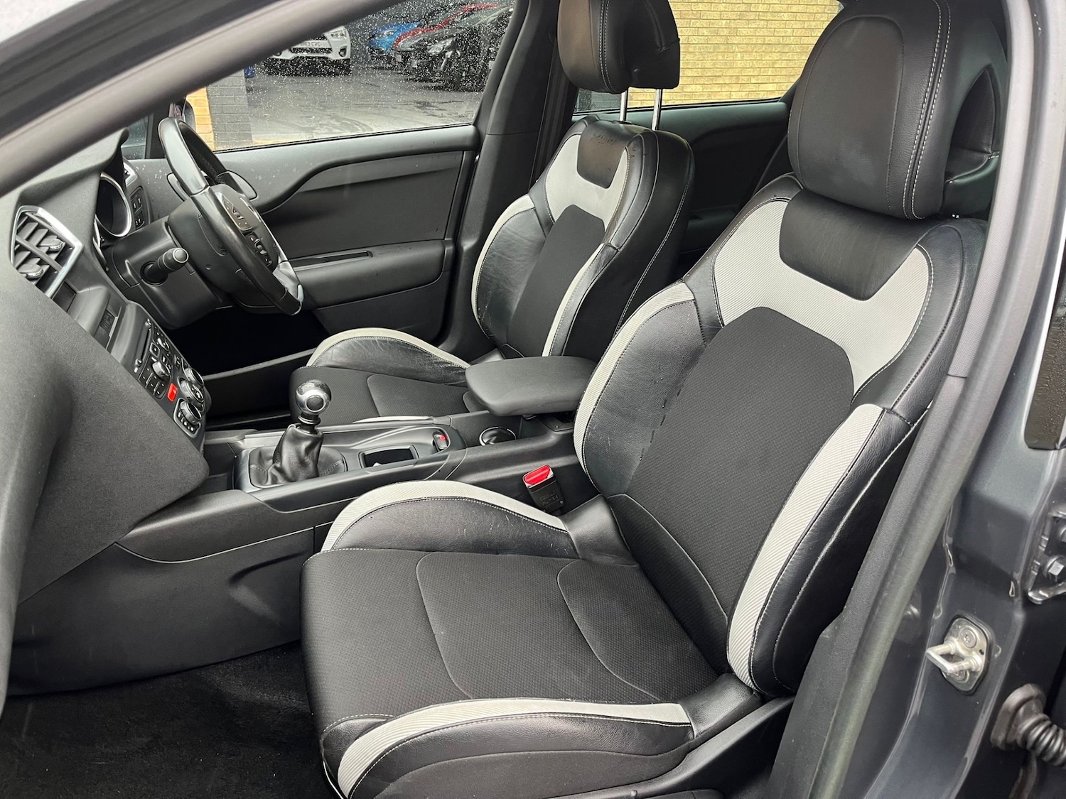 Used Citroen DS4 2014 for sale - 76605997: Photo 11