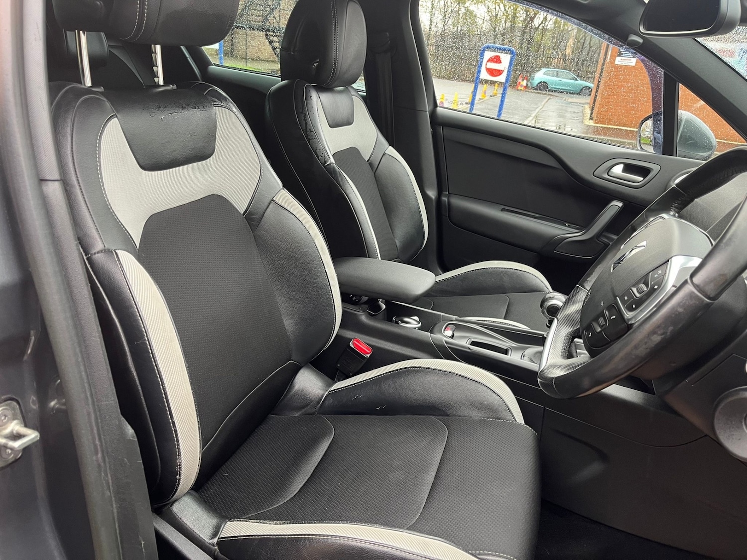 Used Citroen DS4 2014 for sale - 76605997: Photo 9