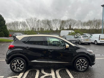 Used Renault Captur 2016 for sale - 78281025: Photo