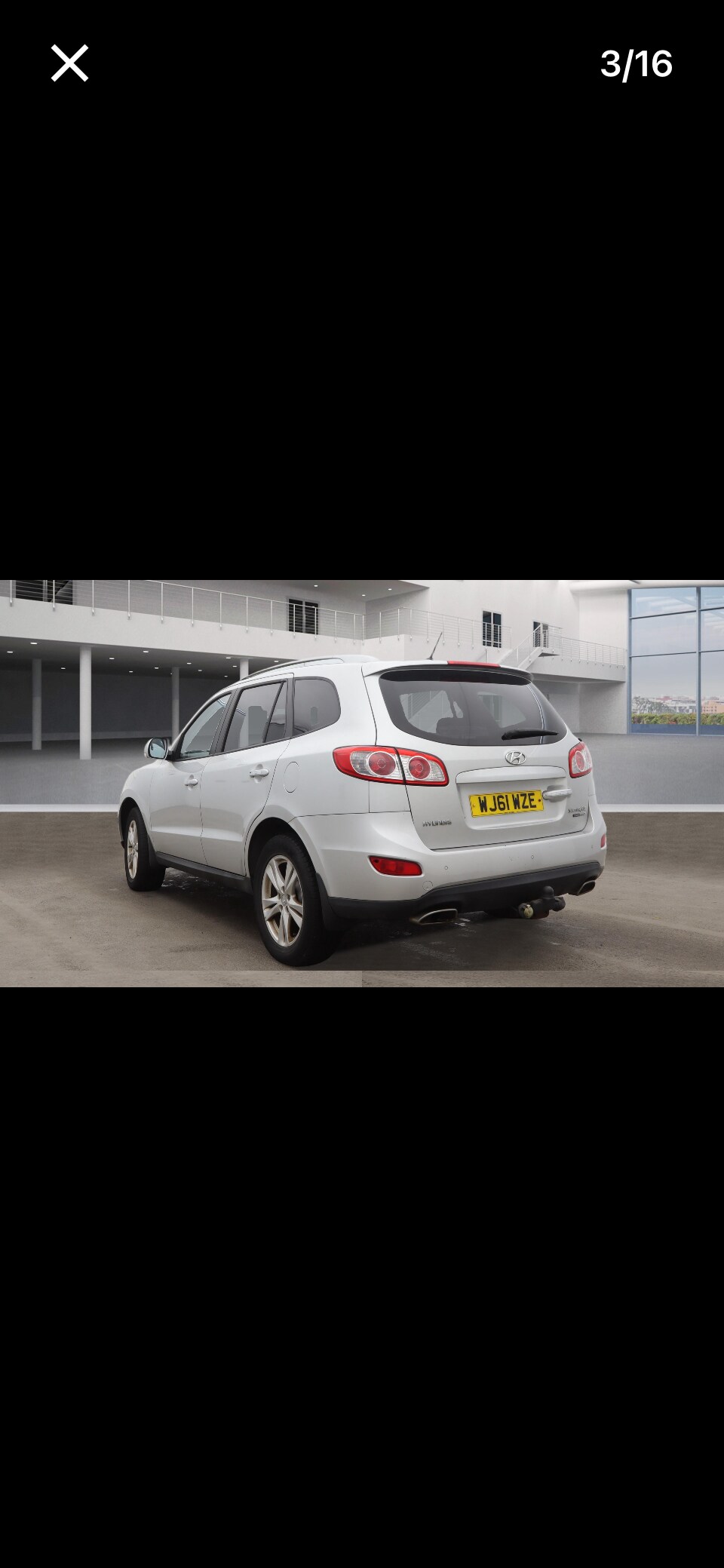 Used Hyundai Santa Fe 2011 for sale - 77977327: Photo 6