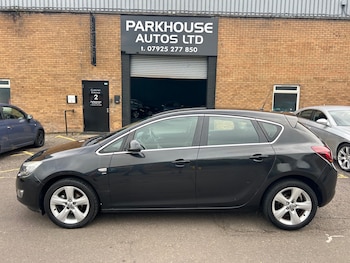 2012 (12) - 1.4i 16V SRi 5dr