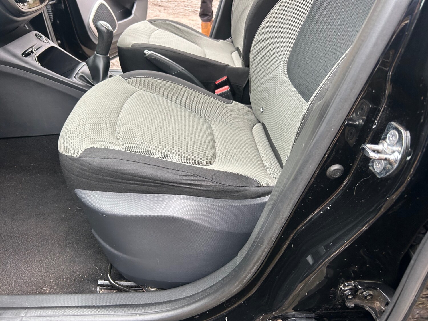 Used Renault Captur 2013 for sale - 77775222: Photo 11