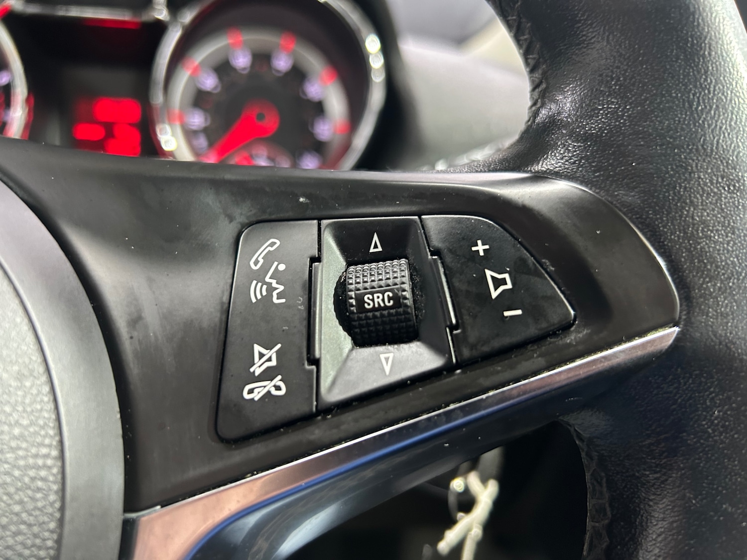 Used Vauxhall ADAM 2014 for sale - 77106755: Photo 17