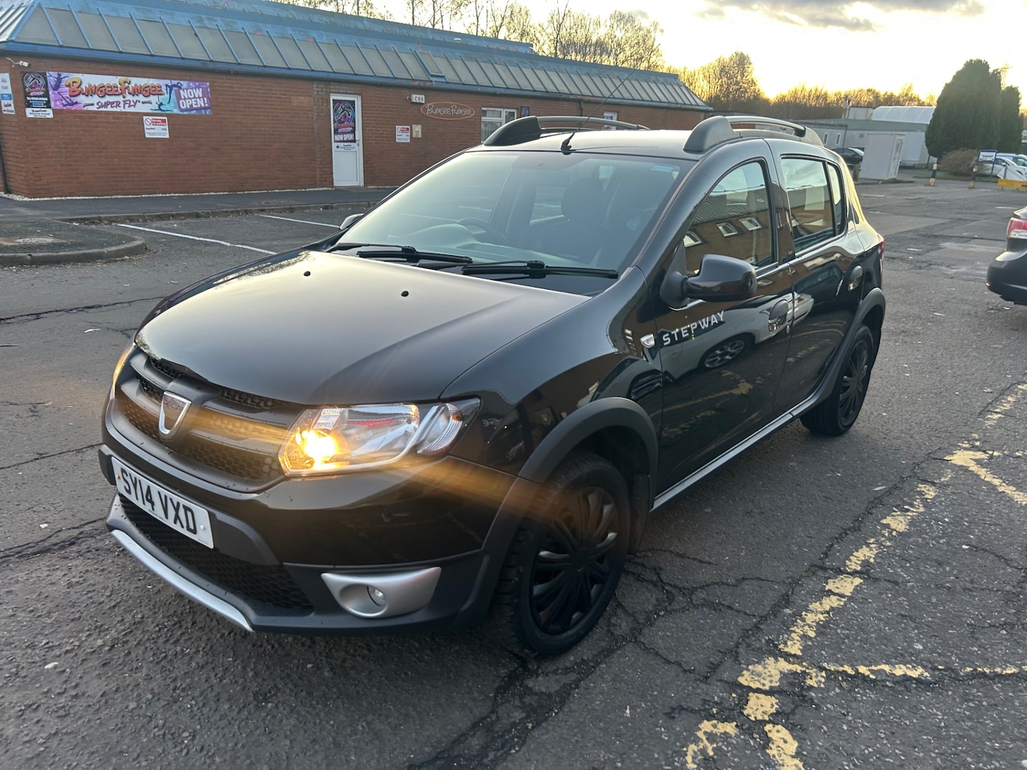 Used Dacia Sandero Stepway 2014 for sale - 76627391: Photo 6