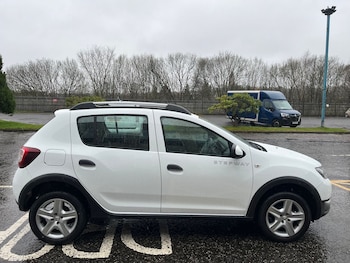 Used Dacia Sandero Stepway 2015 for sale - 78144543: Photo
