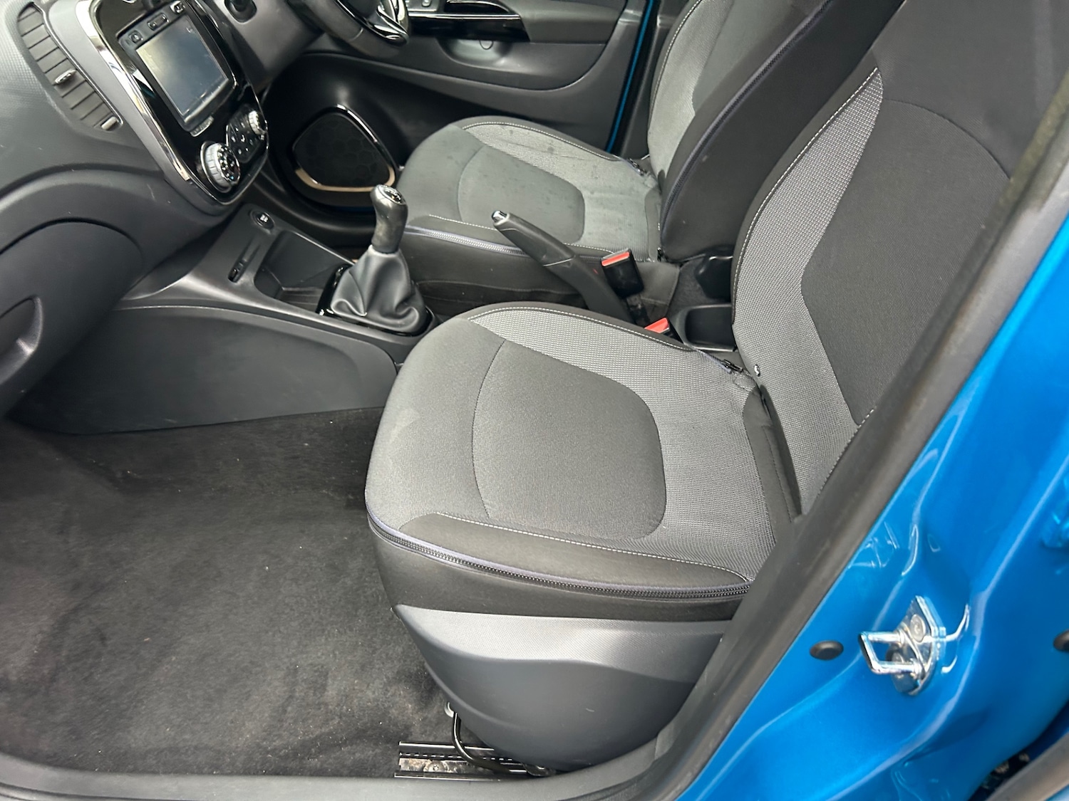 Used Renault Captur 2015 for sale - 76506042: Photo 7