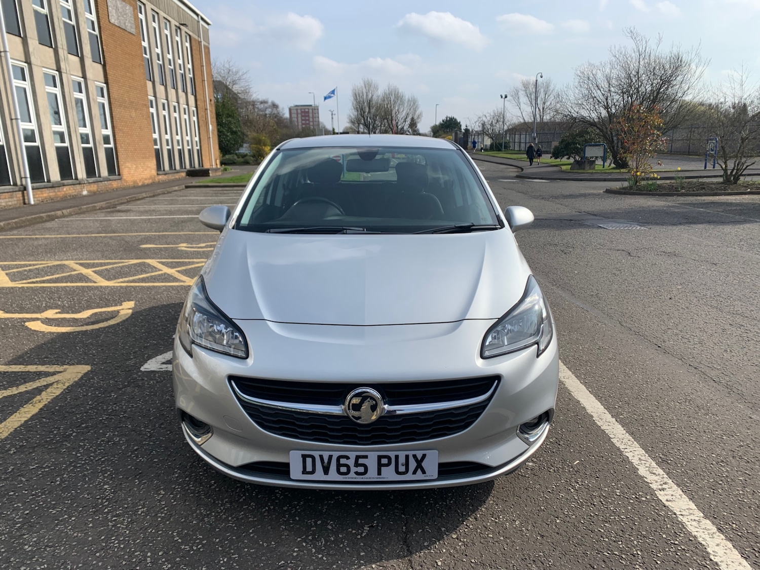 Used Vauxhall Corsa 2015 for sale - 77609679: Photo 2
