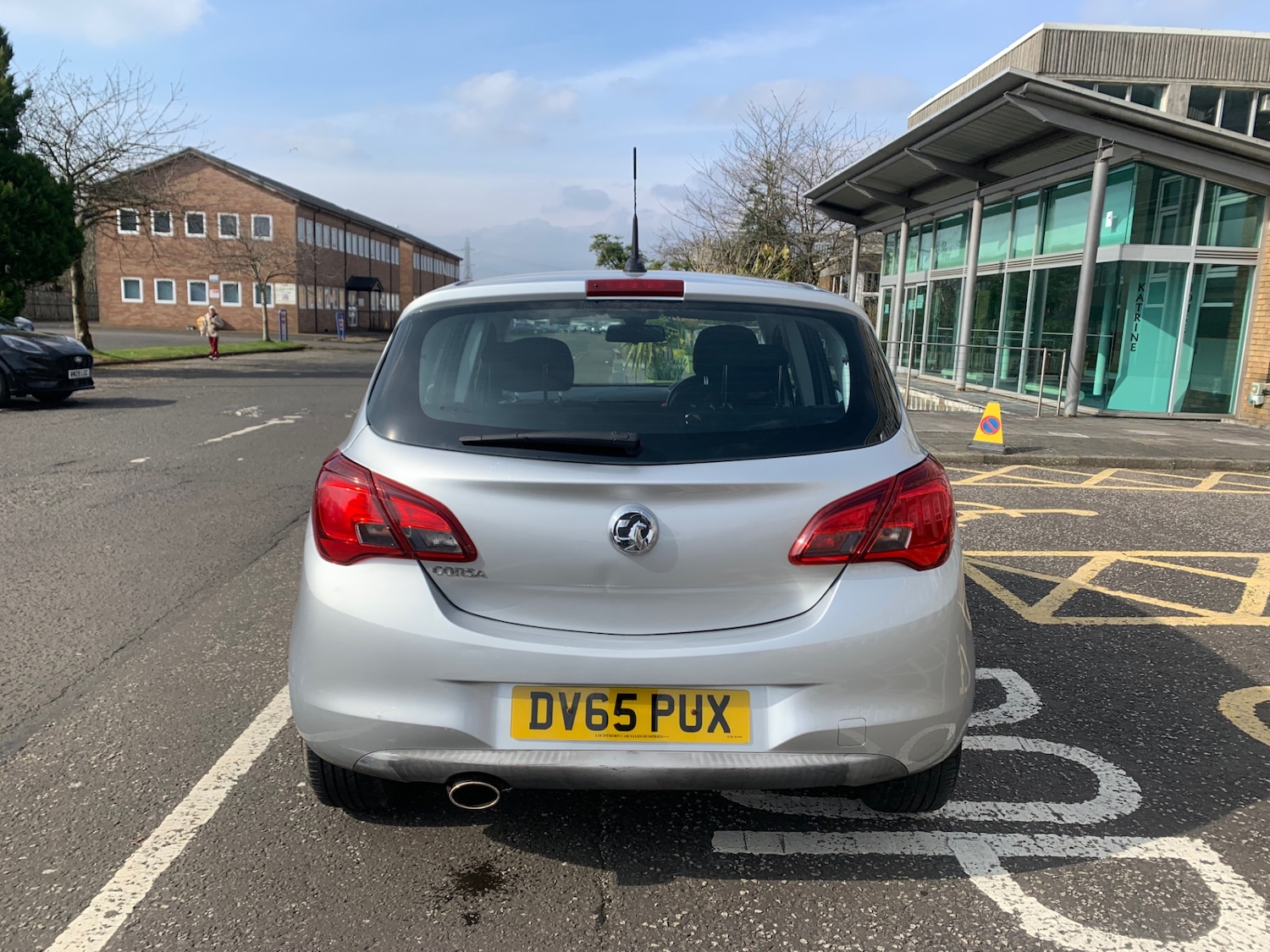Used Vauxhall Corsa 2015 for sale - 77609679: Photo 4