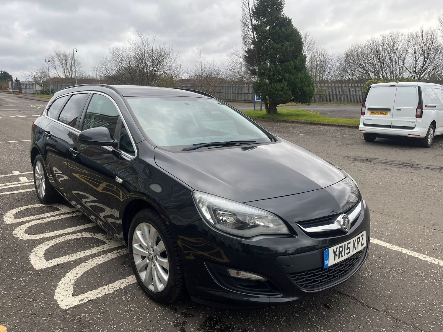 Used Vauxhall Astra 2015 for sale - 77492981: Photo 5
