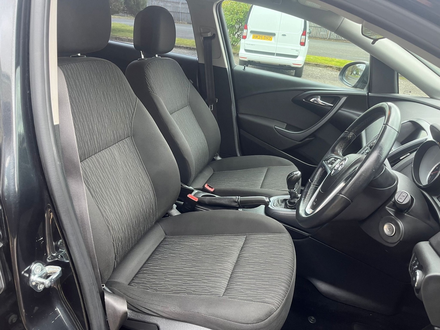 Used Vauxhall Astra 2015 for sale - 77492981: Photo 9