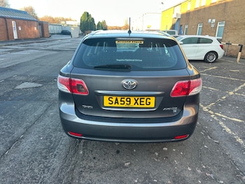 Used Toyota Avensis 2009 for sale - 76627412: Photo