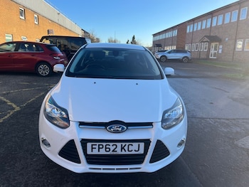 Used Ford Focus 2013 for sale - 76614802: Photo