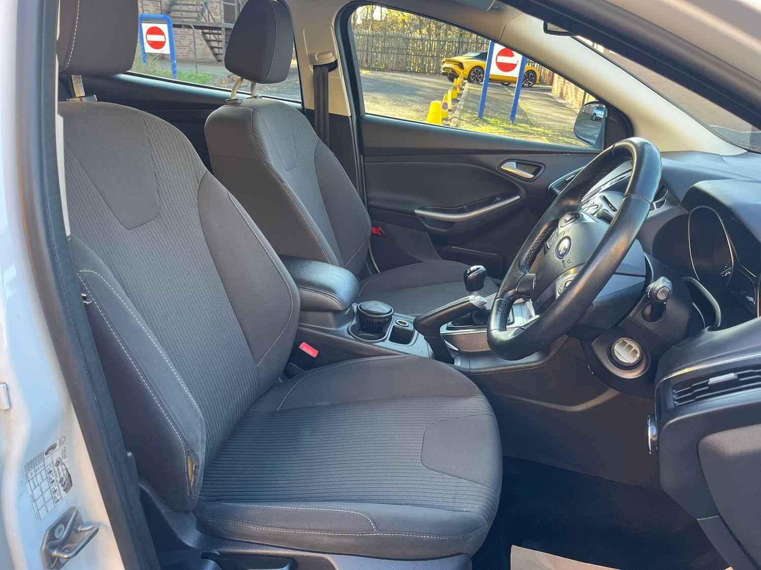 Used Ford Focus 2013 for sale - 76614802: Photo 9