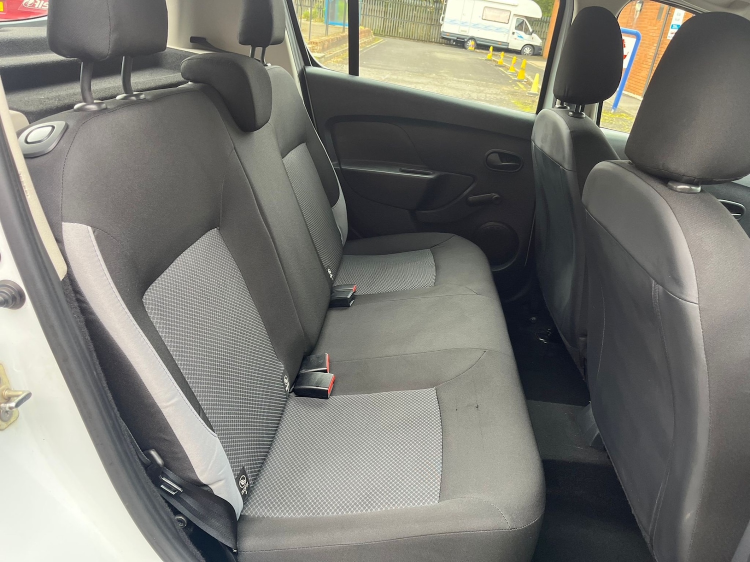 Used Dacia Sandero 2015 for sale - 76070500: Photo 10