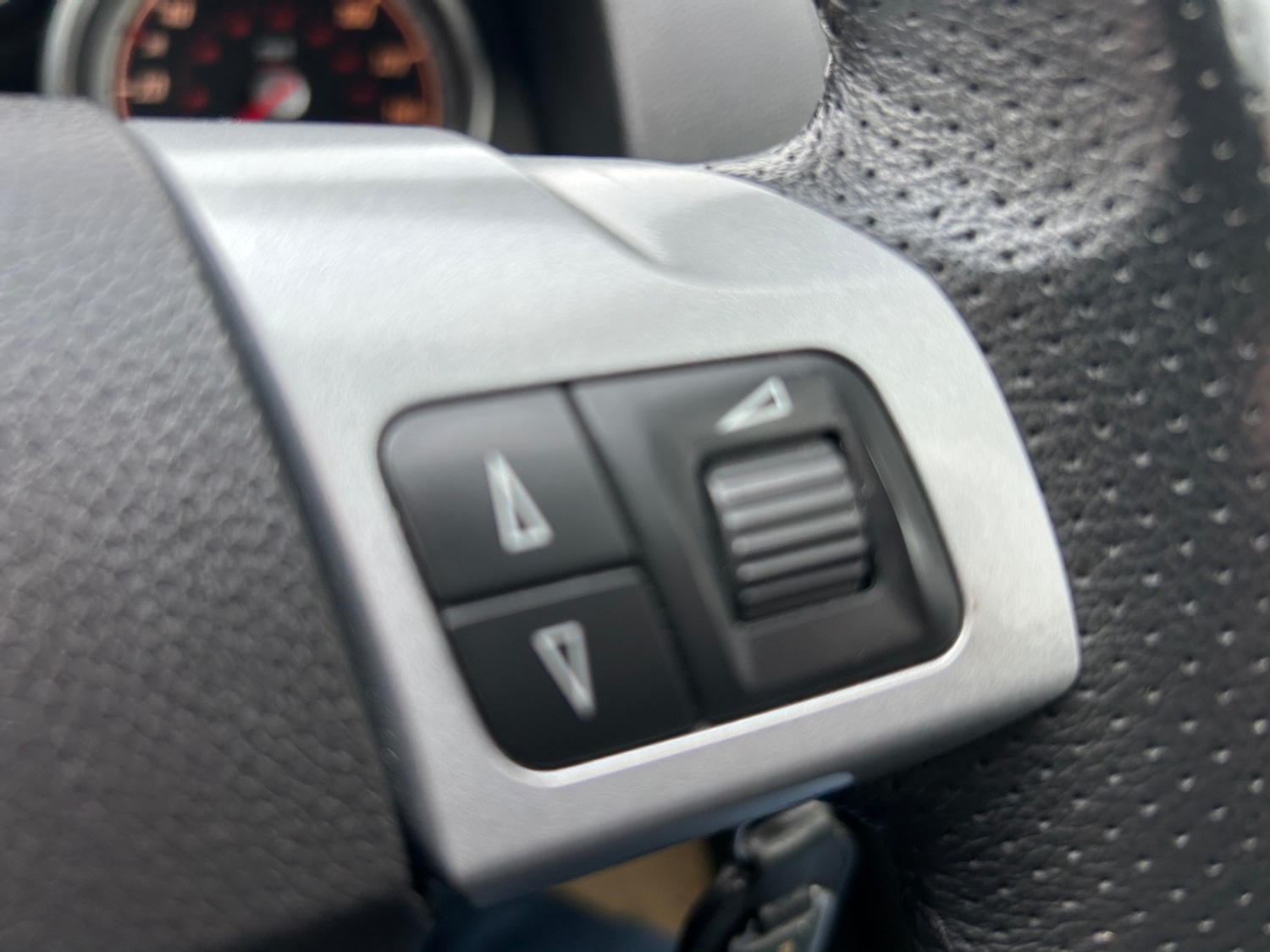 Used Vauxhall Astra 2010 for sale - 77234005: Photo 17