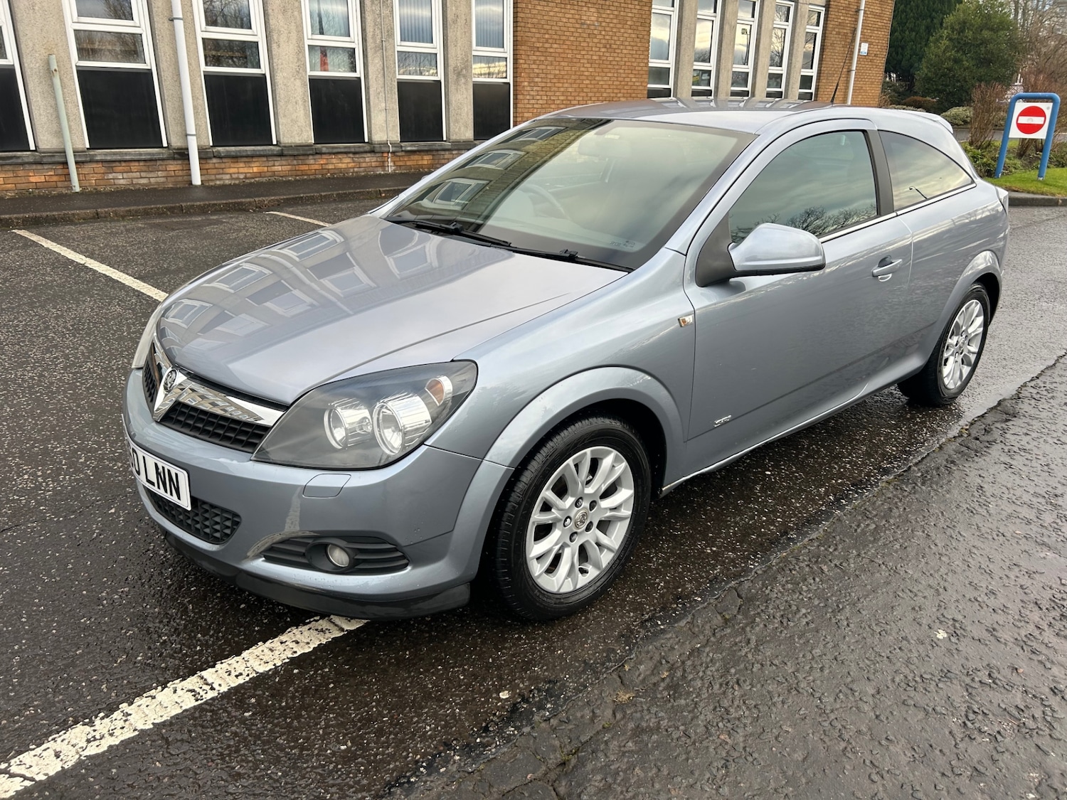 Used Vauxhall Astra 2010 for sale - 77234005: Photo 6