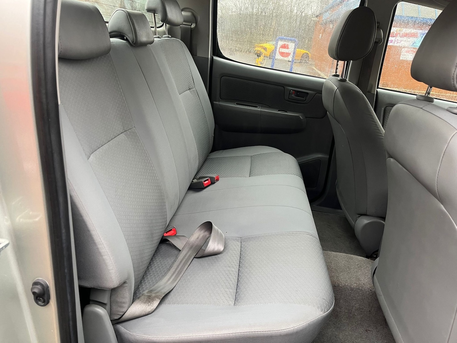 Used Toyota Hilux 2011 for sale - 76684425: Photo 12