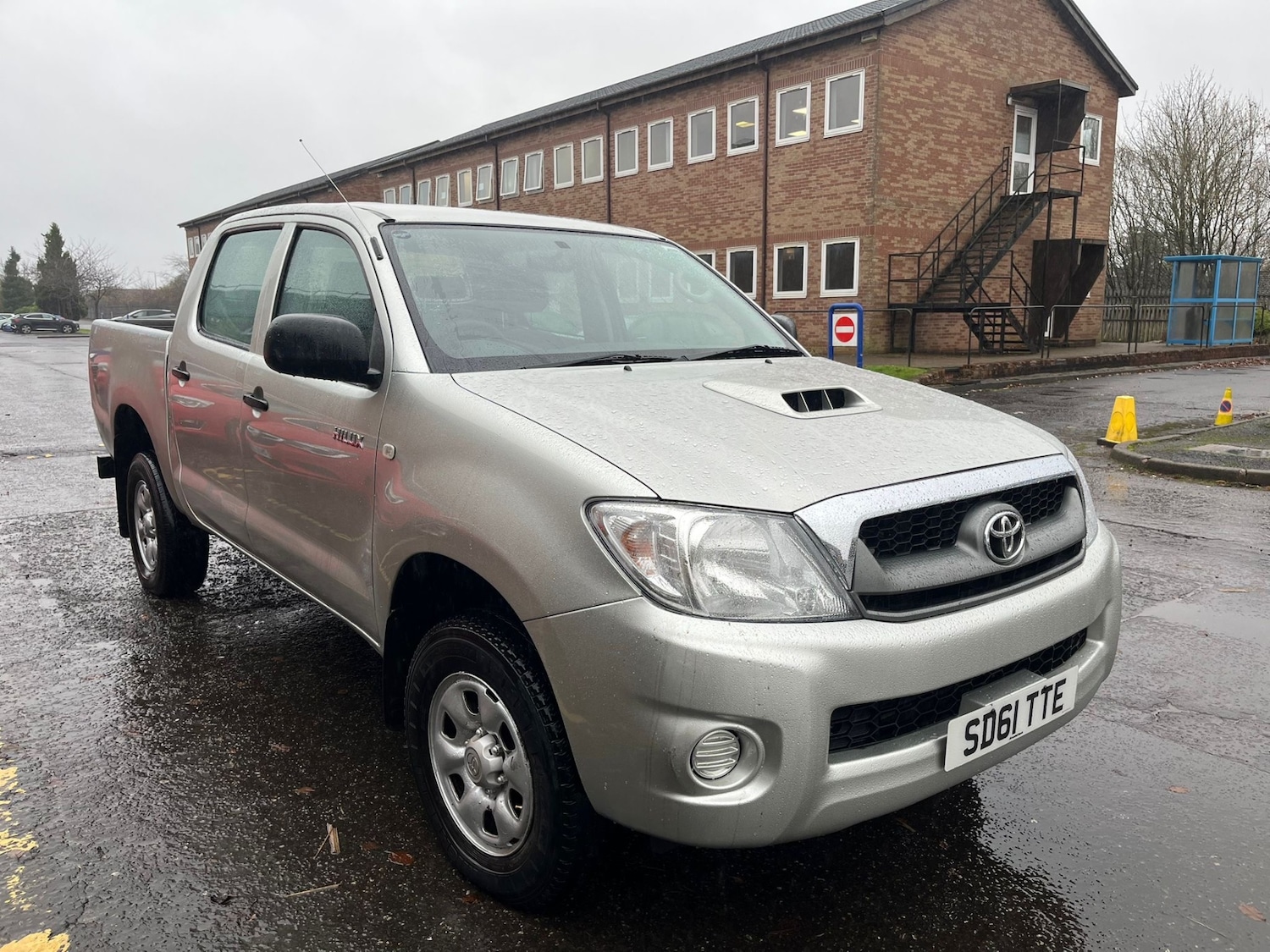 Used Toyota Hilux 2011 for sale - 76684425: Photo 5