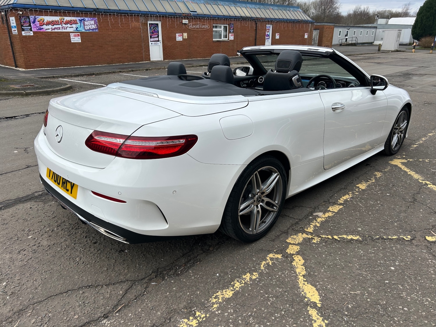 Used Mercedes-Benz E Class 2018 for sale - 77590379: Photo 8