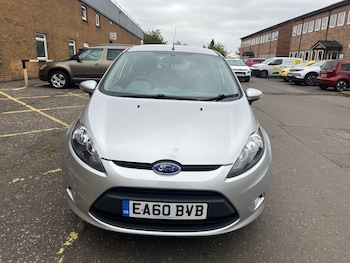 Used Ford Fiesta 2010 for sale - 76070388: Photo