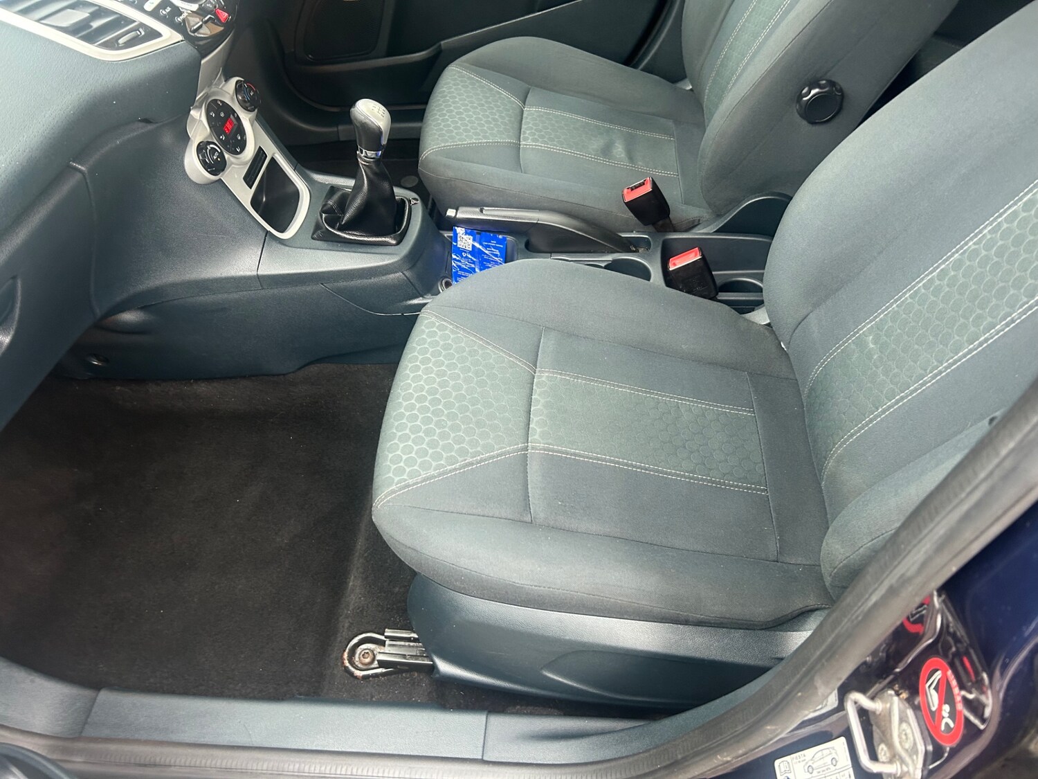 Used Ford Fiesta 2012 for sale - 78218623: Photo 11