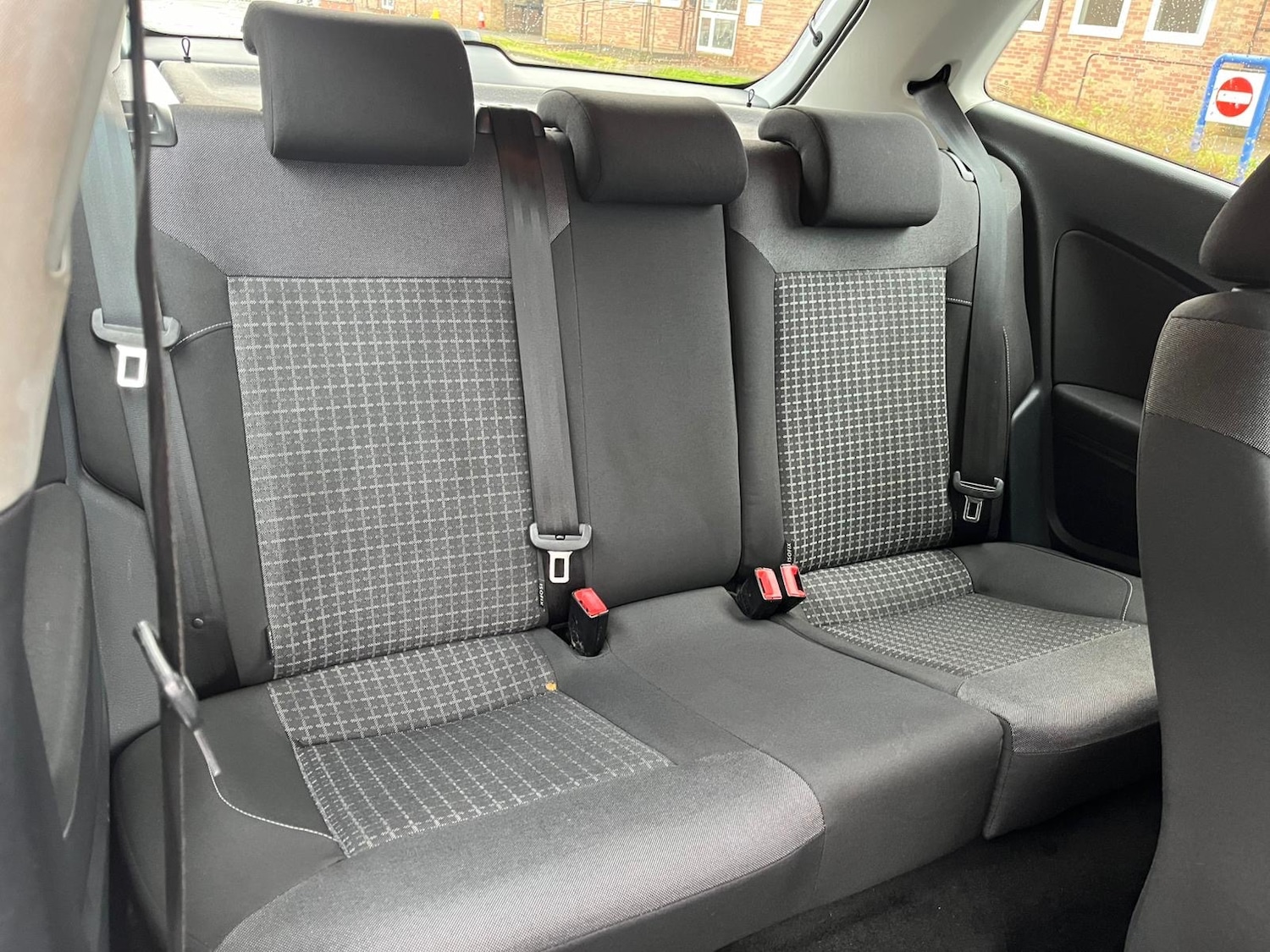 Used Volkswagen Polo 2015 for sale - 76837606: Photo 10