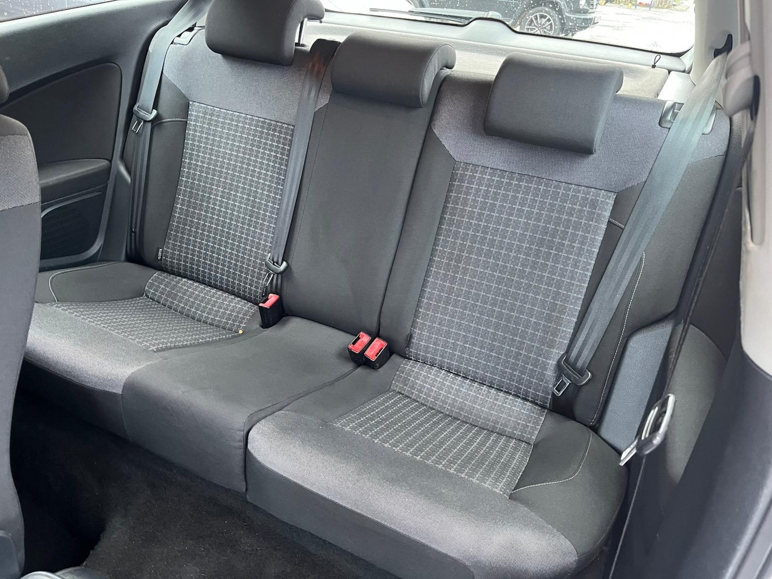 Used Volkswagen Polo 2015 for sale - 76837606: Photo 12