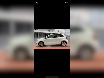 2015 (15) - 1.0 SE 3dr