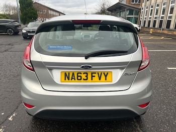 Used Ford Fiesta 2014 for sale - 76627400: Photo