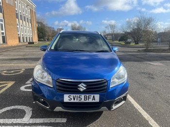 Used Suzuki SX4 S-Cross 2015 for sale - 77609665: Photo