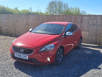 Used Volvo V40 2016 for sale - 78379393: Photo