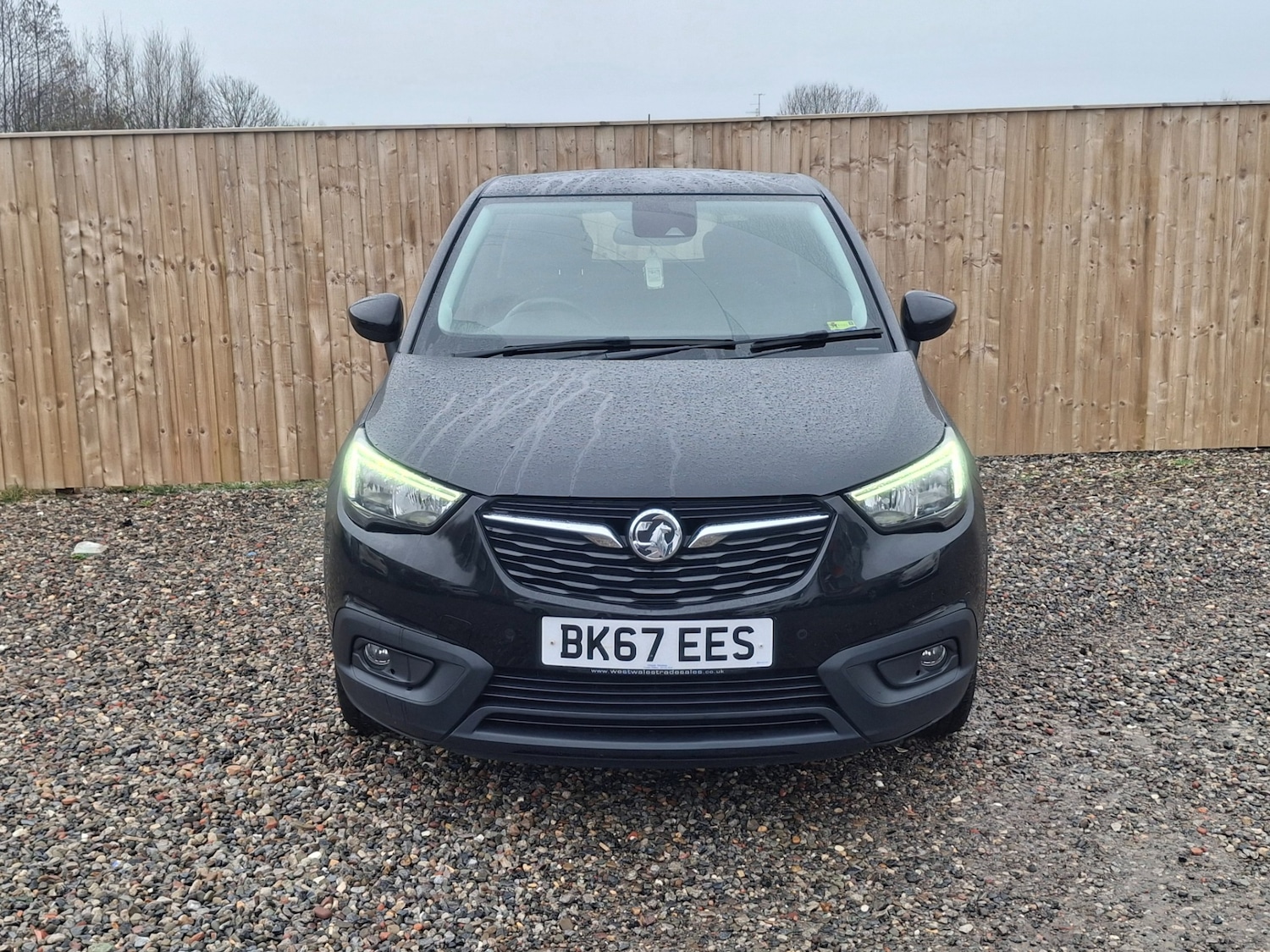 Used Vauxhall Crossland X 2017 for sale - 77759405: Photo 2