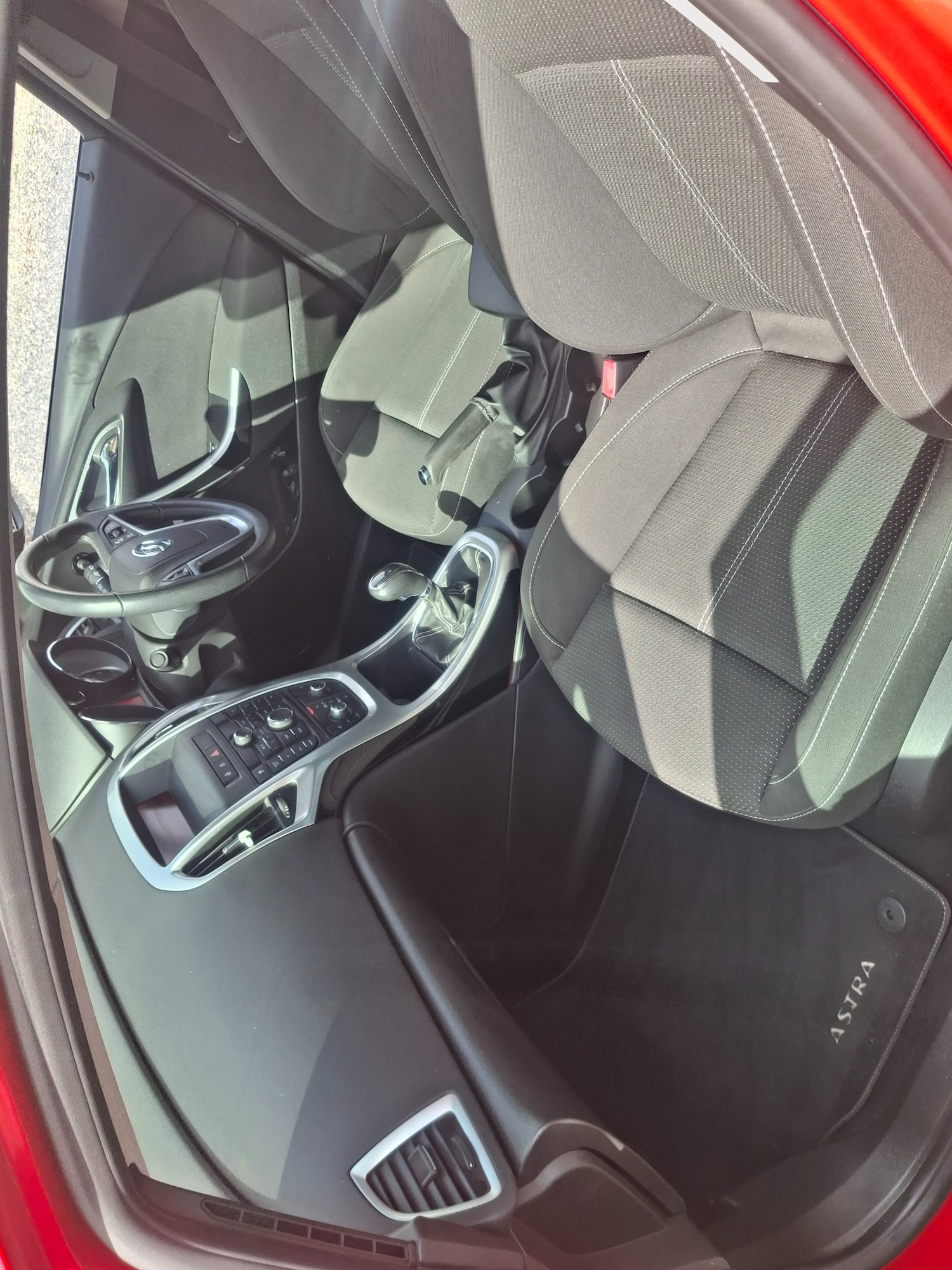 Used Vauxhall Astra 2013 for sale - 78210193: Photo 9