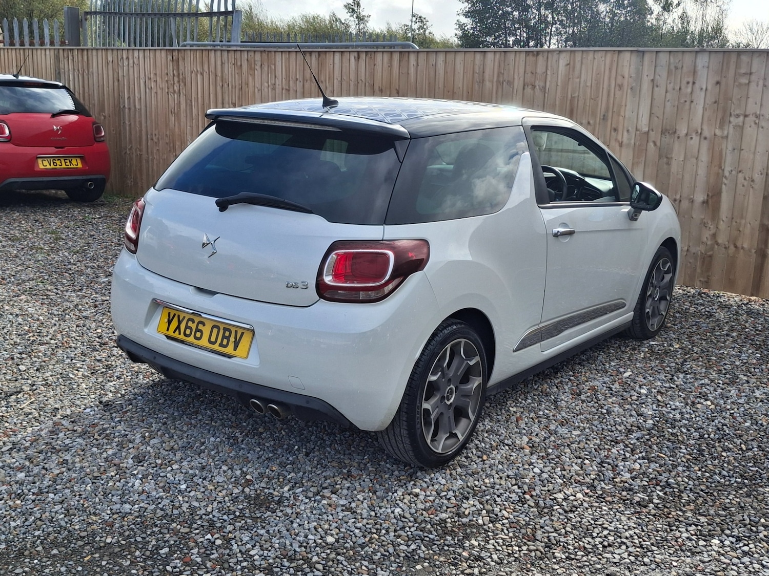 Used DS Automobiles DS 3 2016 for sale - 76374470: Photo 4